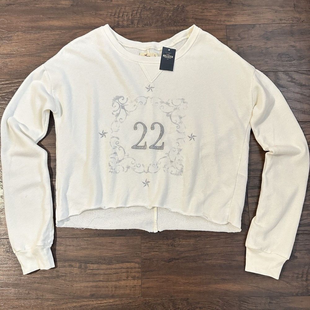 Women’s Hollister Super Soft Crew Neck Sweatshirt White Size S / XS